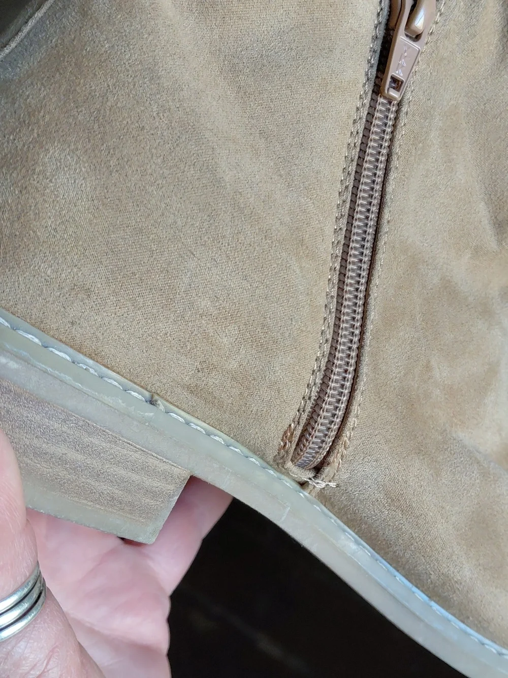 Universal Thread Booties - Picture 16 of 16